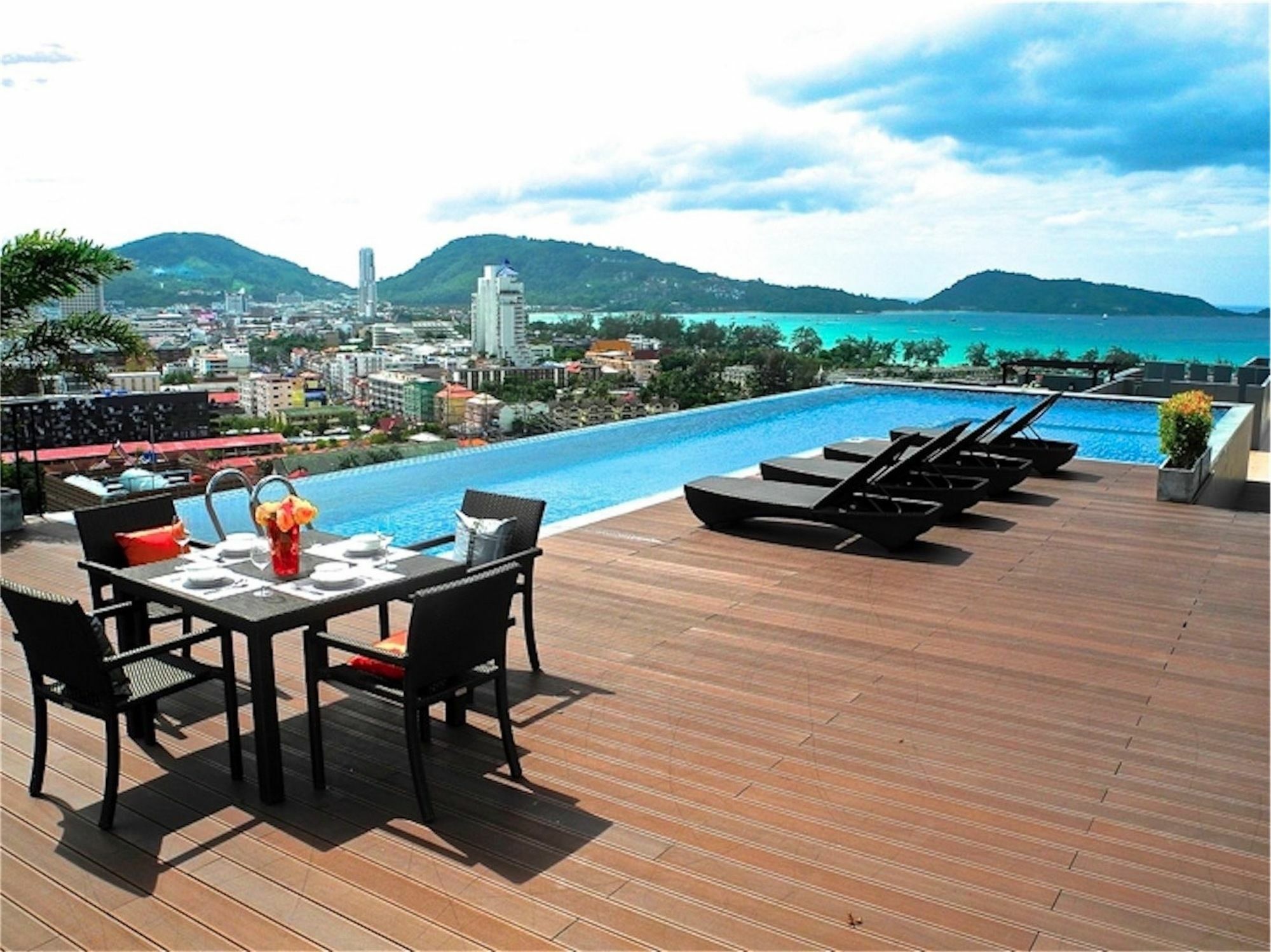 Bliss Patong 2 Bedrooms Apartment Esterno foto