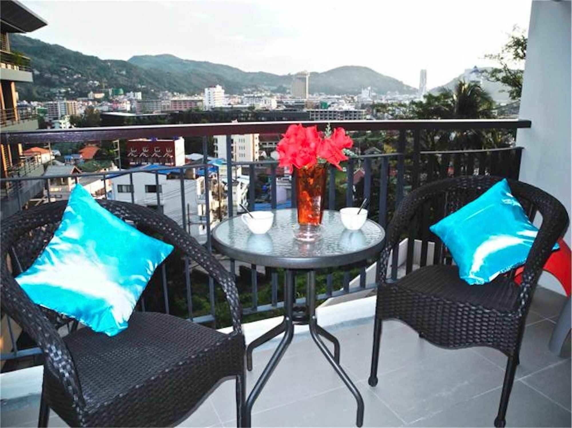 Bliss Patong 2 Bedrooms Apartment Esterno foto
